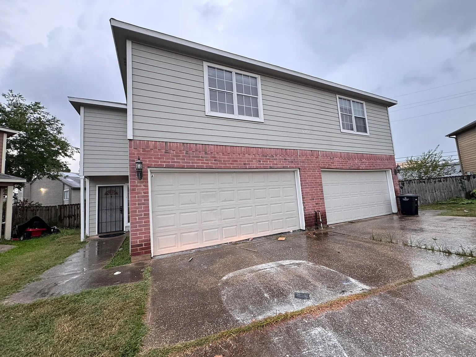 3 bed, 2.5 bath, 1593 sqft, $1,900 — Photo 2