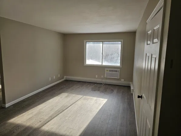 6228 Kathryn Ct APT D, Portage, IN 46368
