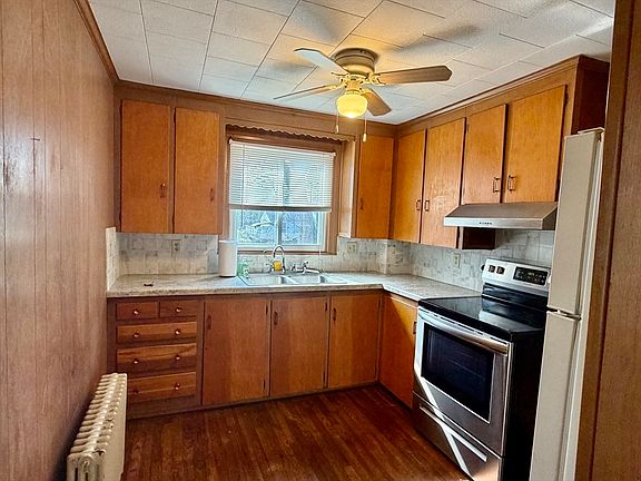 4th image of 6 Paula Rd