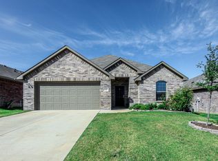 313 Crosscreek Dr, Princeton, TX 75407
