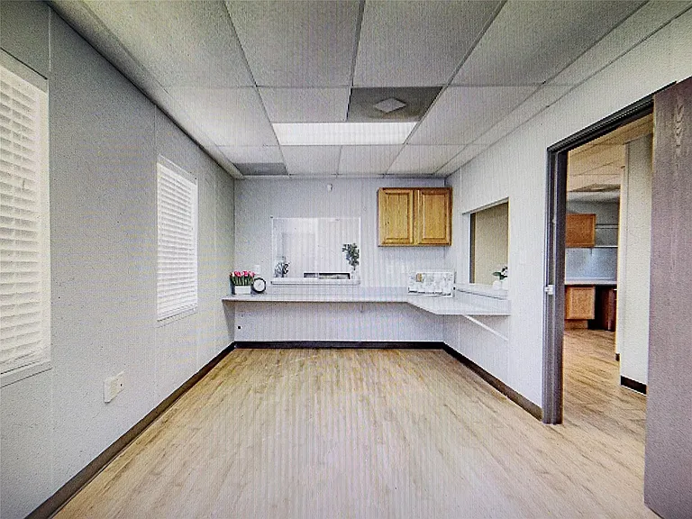 3373 E Highway 6 — Photo 9
