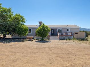 24804 Rodeo Dr, Tehachapi, CA 93561