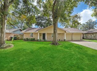 9531 Weatherwood Dr, Houston, TX 77080