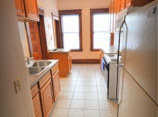 326 George St W APT 4, Saint Paul, MN 55107