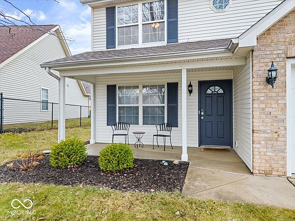 2nd image of 14966 Copper Tree Way