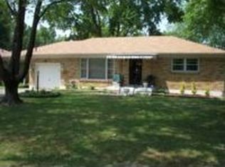 1915 Farrington Dr, Louisville, KY