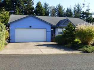 2920 NE Lisi Pl, Newport, OR