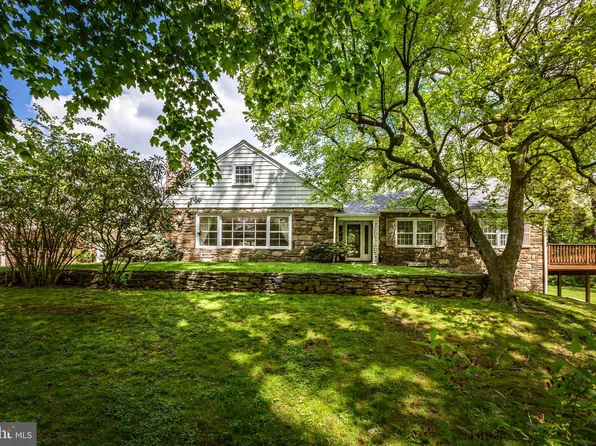 21 Sandringham Rd, Bala Cynwyd, PA 19004