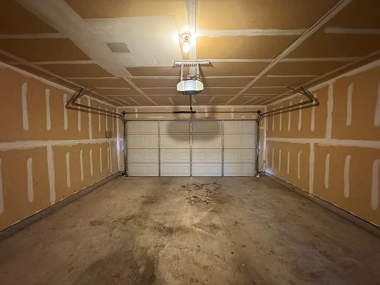 113 Salado Dr — Photo 39
