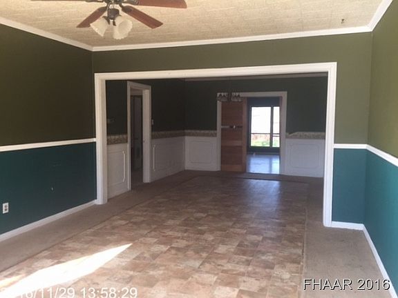 3rd image of 1709 Saunders St