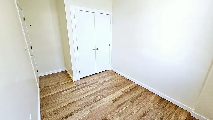 Rented by David Francis New York LLC | media 9