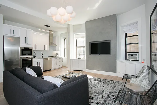 Rented by Oxford Property Group | media 2