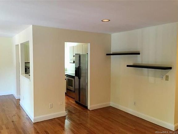 9 Maple Tree Avenue