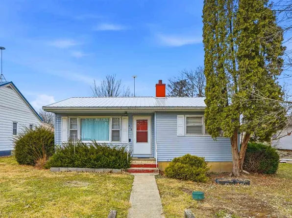 314 Springer Ave, Columbus Junction, IA 52738