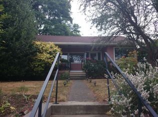 3246 44th Ave SW, Seattle, WA 98116