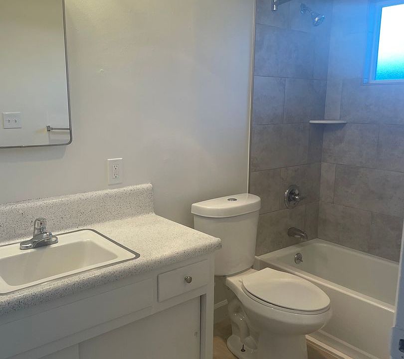 CRESTVIEW APARTMENT HOMES 859 W 19th St Costa Mesa CA Zillow