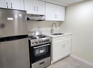 170-20 Lithonia Ave #1B, Fresh Meadows, NY 11365