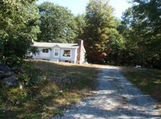 47 Anns Dr, Weare, NH 03281