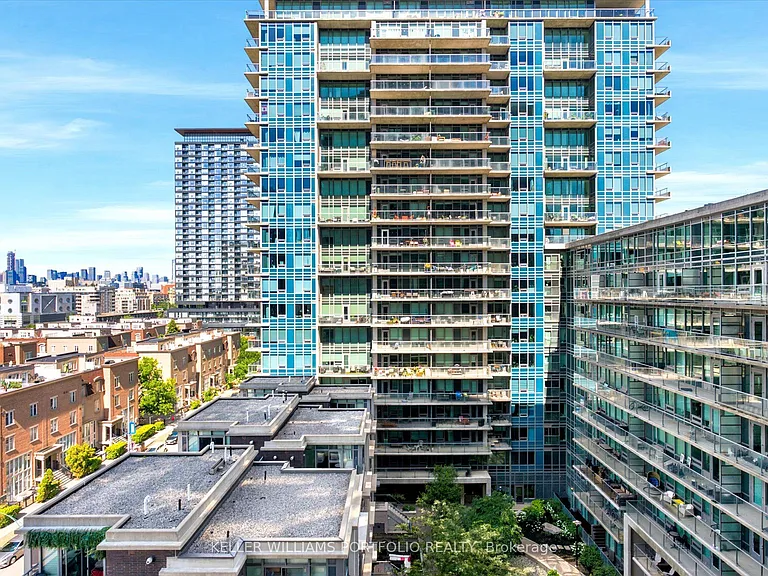 59 E Liberty St #911 — Photo 35