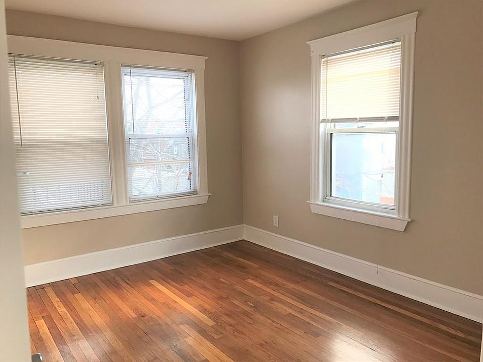 2nd image of 119 Lewis St APT 24