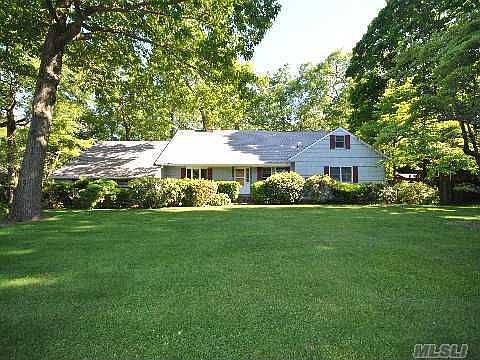 Spacious Farm Ranch