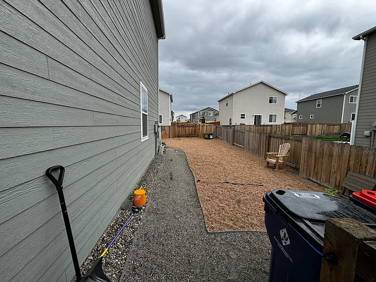 7412 W Big Thompson Cir — Photo 2