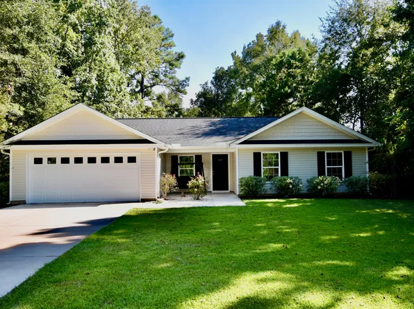 510 Hill St, Moncks Corner, SC 29461