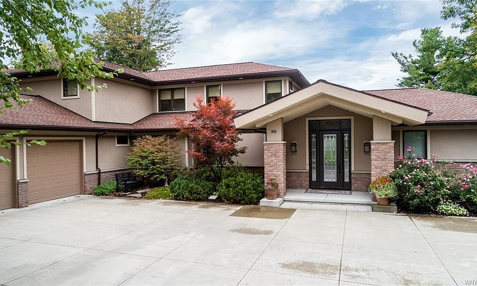 1st image of 80 Aspenwood Dr