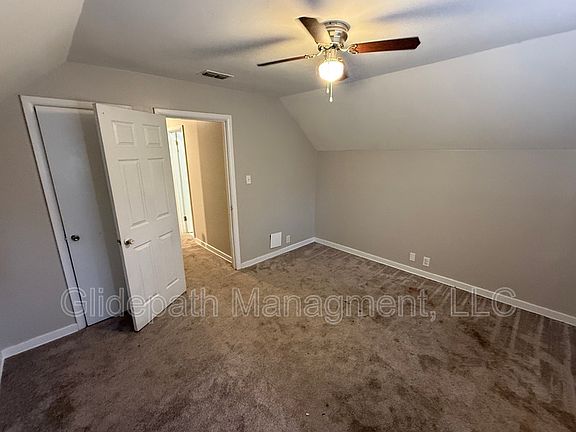 5th image of 1501 Broadmoor Rd