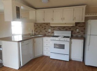 4230 Berwick Dr, Des Moines, IA 50320