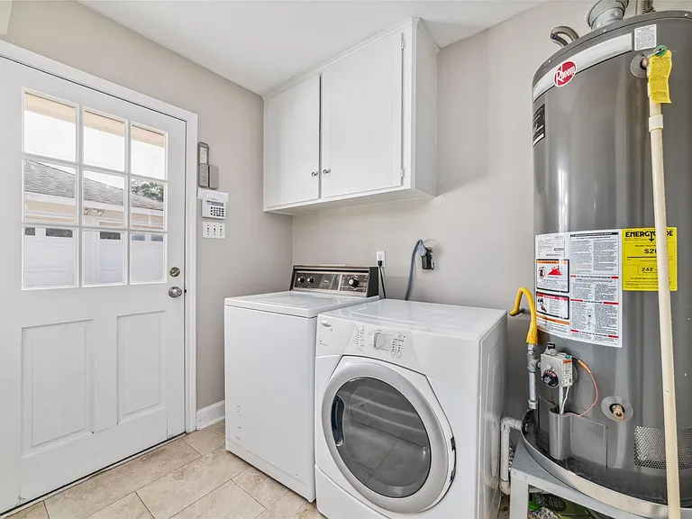 5731 Cheltenham Dr — Photo 23