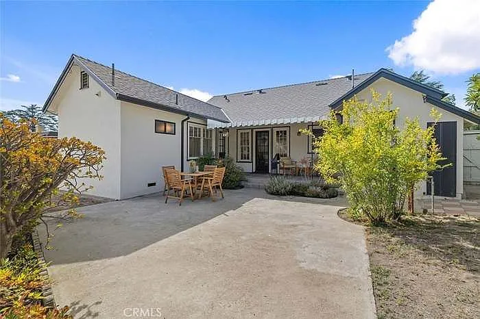 3658 Sierra Vista Ave — Photo 29