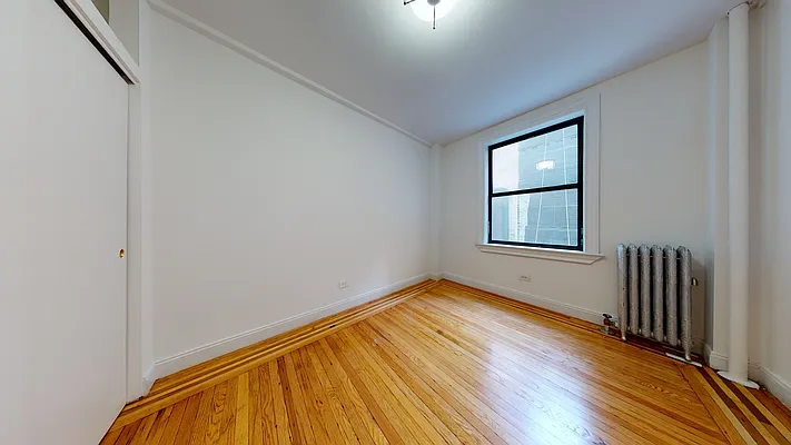 Rented by Bond New York | media 16