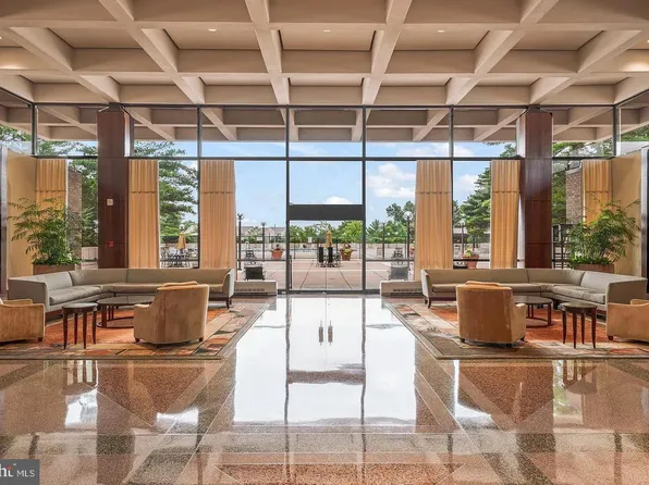 3701 S George Mason Dr Unit 116N, Falls Church, VA 22041