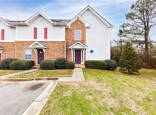 31 Middlebrook Dr, Cartersville, GA 30120