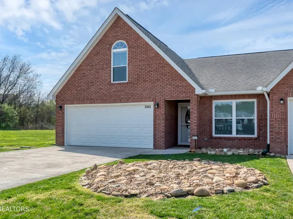 2563 Keeneland Dr, Maryville, TN 37803