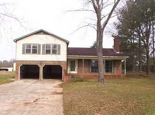 117 Thomas St W, Moulton, AL 35650