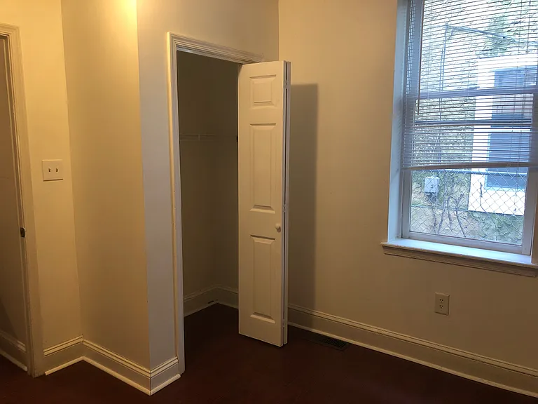 3815 Hamilton St — Photo 10