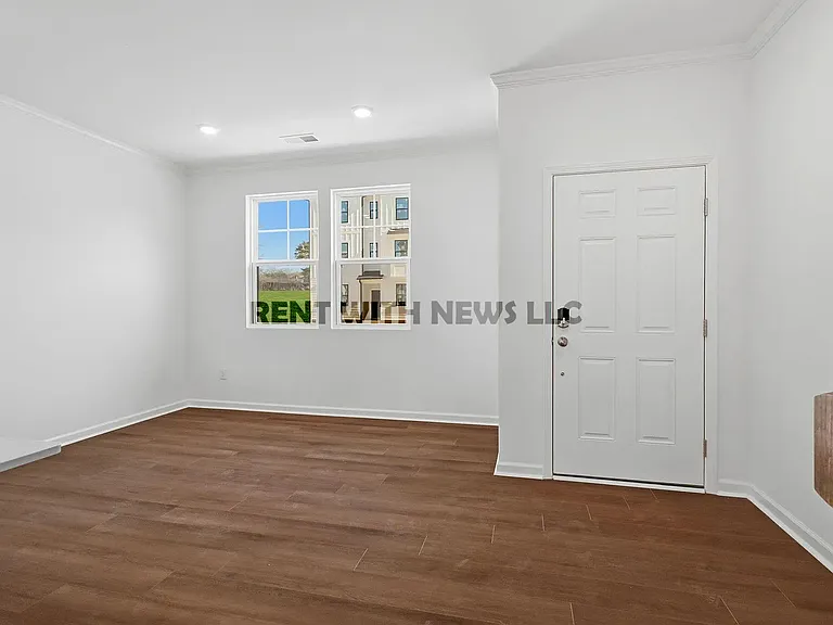 2307 Oakwood Meadows Ct — Photo 6