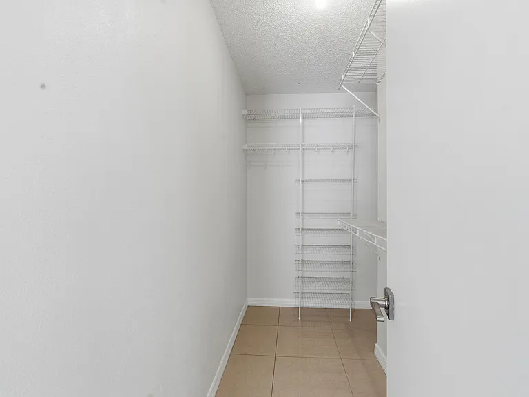 9507 Camden Hill Ct — Photo 20