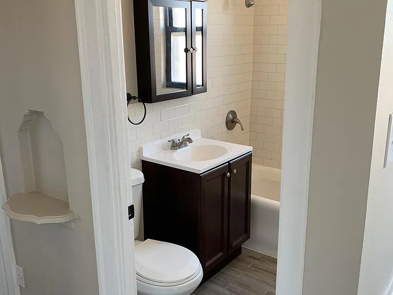 5653 N Spaulding Ave #3E — Photo 13