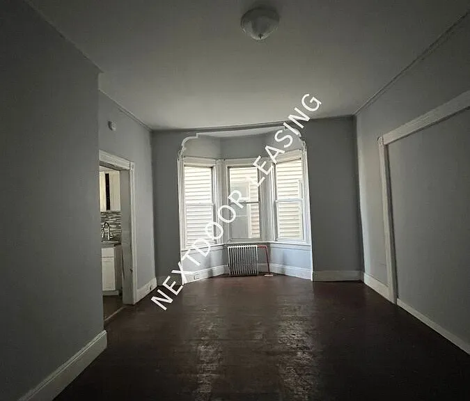 96 Brown Pl #SINGLEFAM — Photo 6