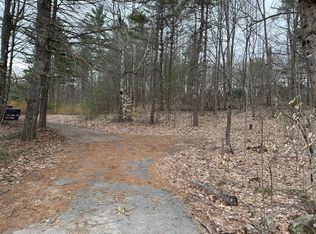 637 Ross Corner Rd, Shapleigh, ME 04076