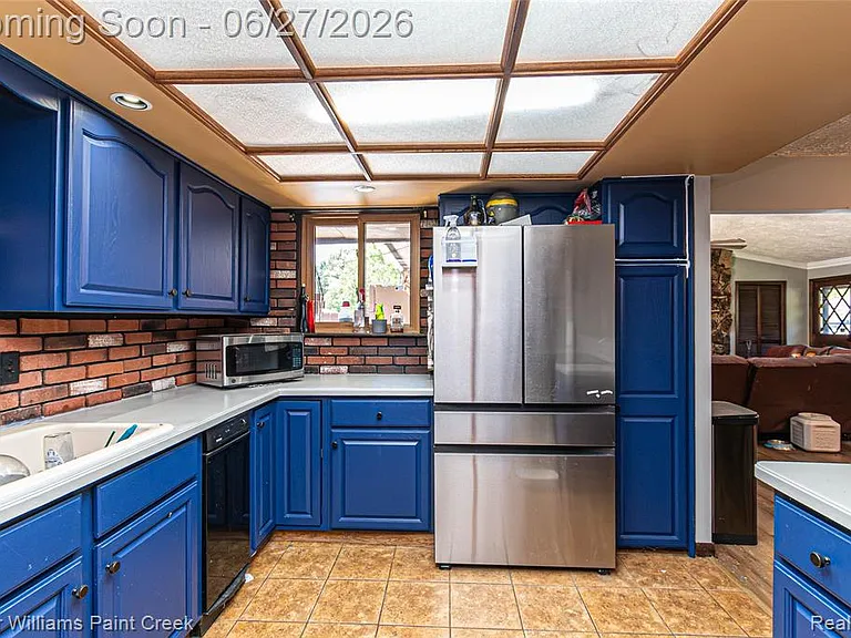 20510 Luna St — Photo 15