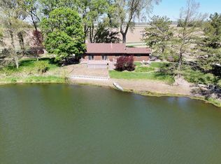 1 El Charman Lake Pl, Gibbon, NE 68840