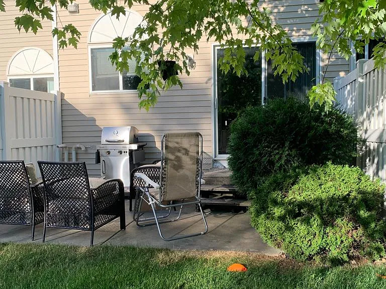 7784 Village Pl — Photo 9