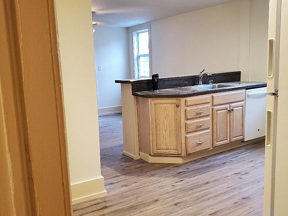 2nd image of 216 N 4th Ave APT 2