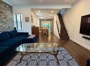 2144 Spring St, Philadelphia, PA 19103