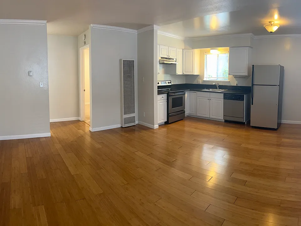 2130 F St #5