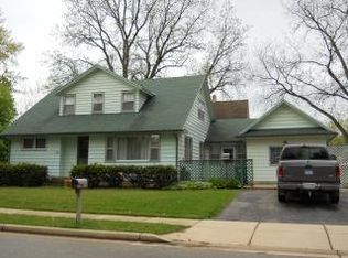 115 Bue St, Deerfield, WI 53531